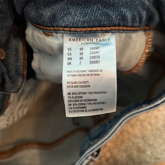 USED American Eagle Jeans, Size 00 Short Next Level Stretch - Picture 4 of 4